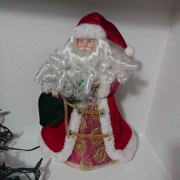 Holiday Santa Tree Topper And 2 Sets Of Red Christmas Tree Lights